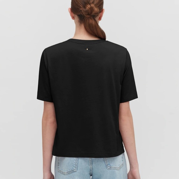 Cuyana Pima Cropped Tee - Black - Picture 3 of 9
